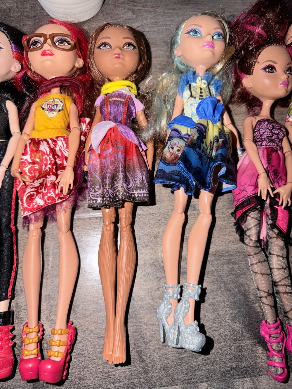 Monster High/ 4 Ever After High Girls Dolls - Assorted styles Lot of 12 - Picture 6 of 9